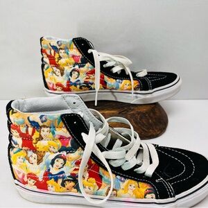 Vans‎ Disney princess SK8-Hi slim sneaker featuring multiple princess prints